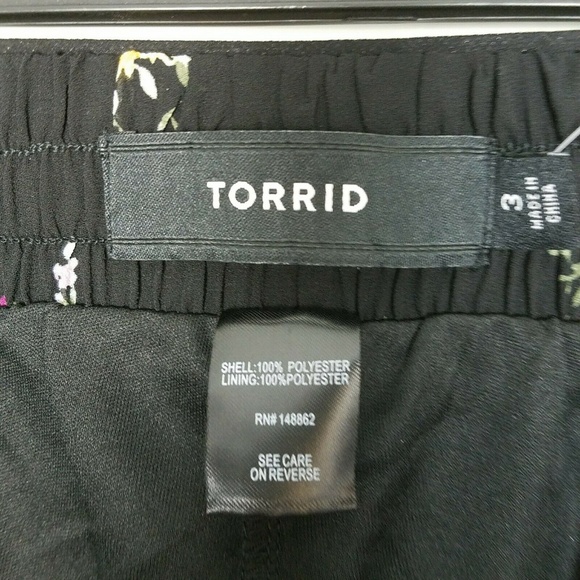 Torrid Wide Leg Pants Black Floral Chiffon 3X - Picture 5 of 5